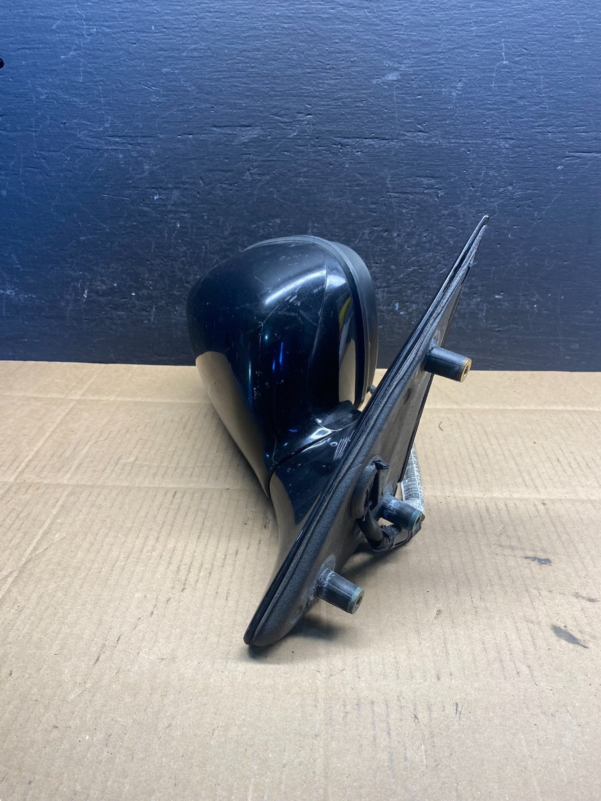 2004 to 2011 Lincoln Town Car Right Passenger View Heated Door Mirror AD5009 DW2