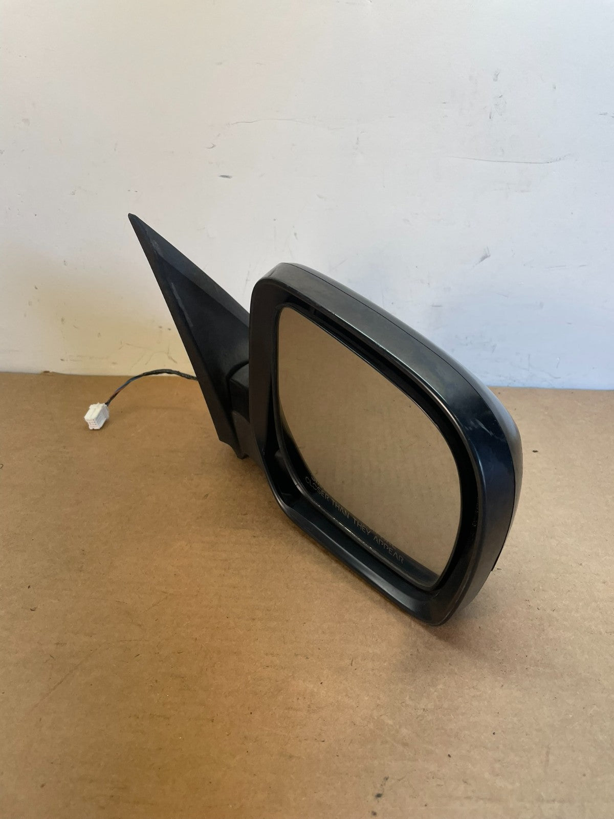 2009 to 2010 Subaru Forester Right Passenger View Power Door Mirror af8655 DG2