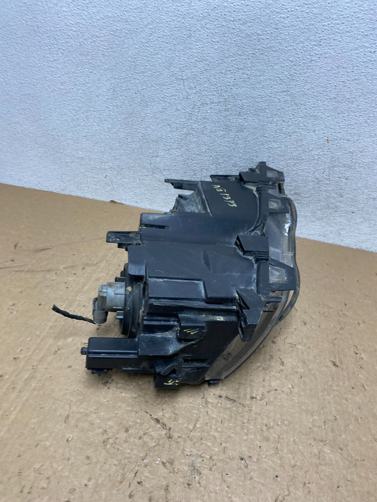 1999 - 2001 BMW E46 3-Series Left Driver LH Halogen Headlight ag1373 DG10