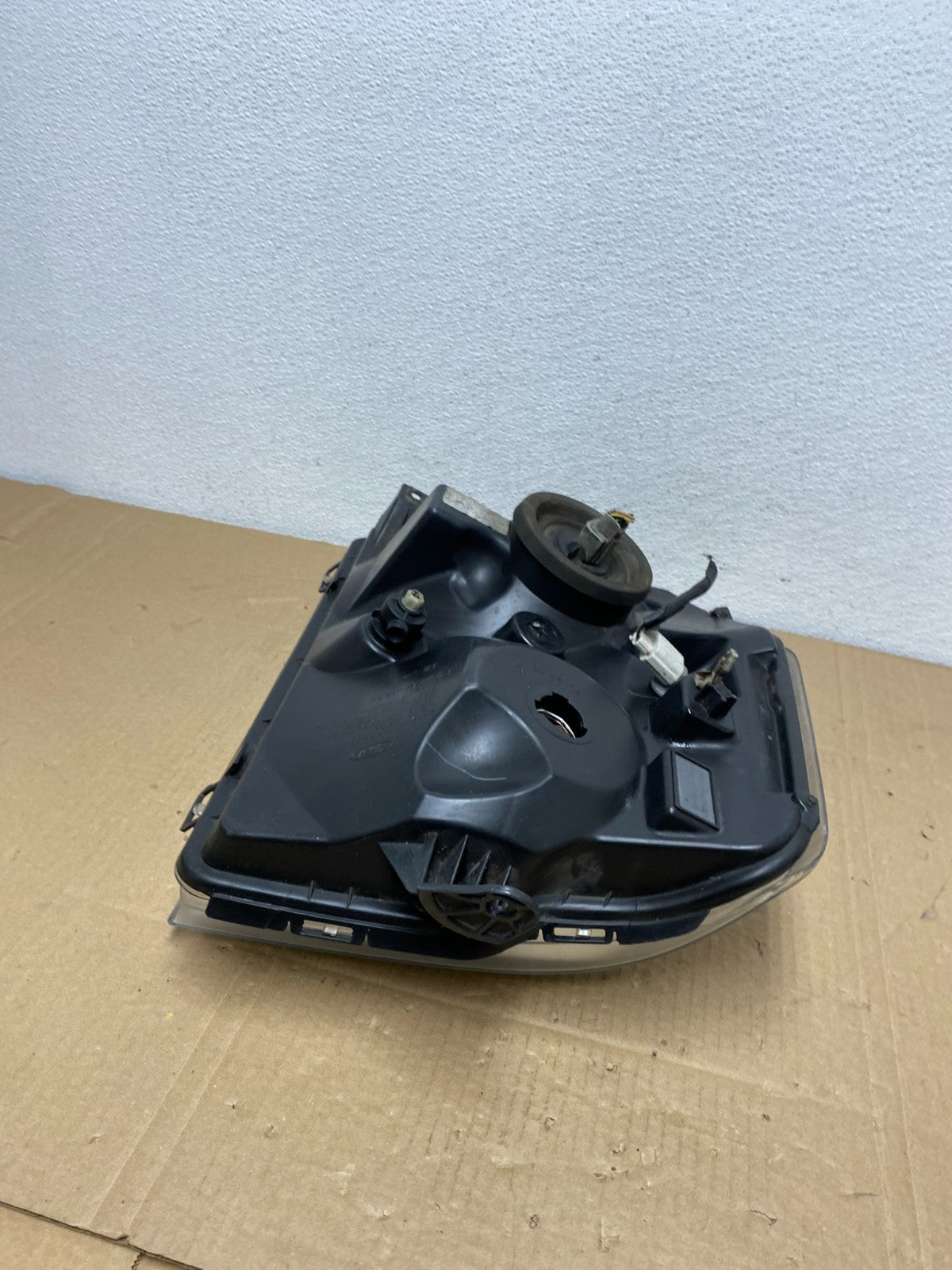 2008-2014 Ford Econoline E150 E250 E350 Left Driver LH Headlight OEM AC3835 DW8