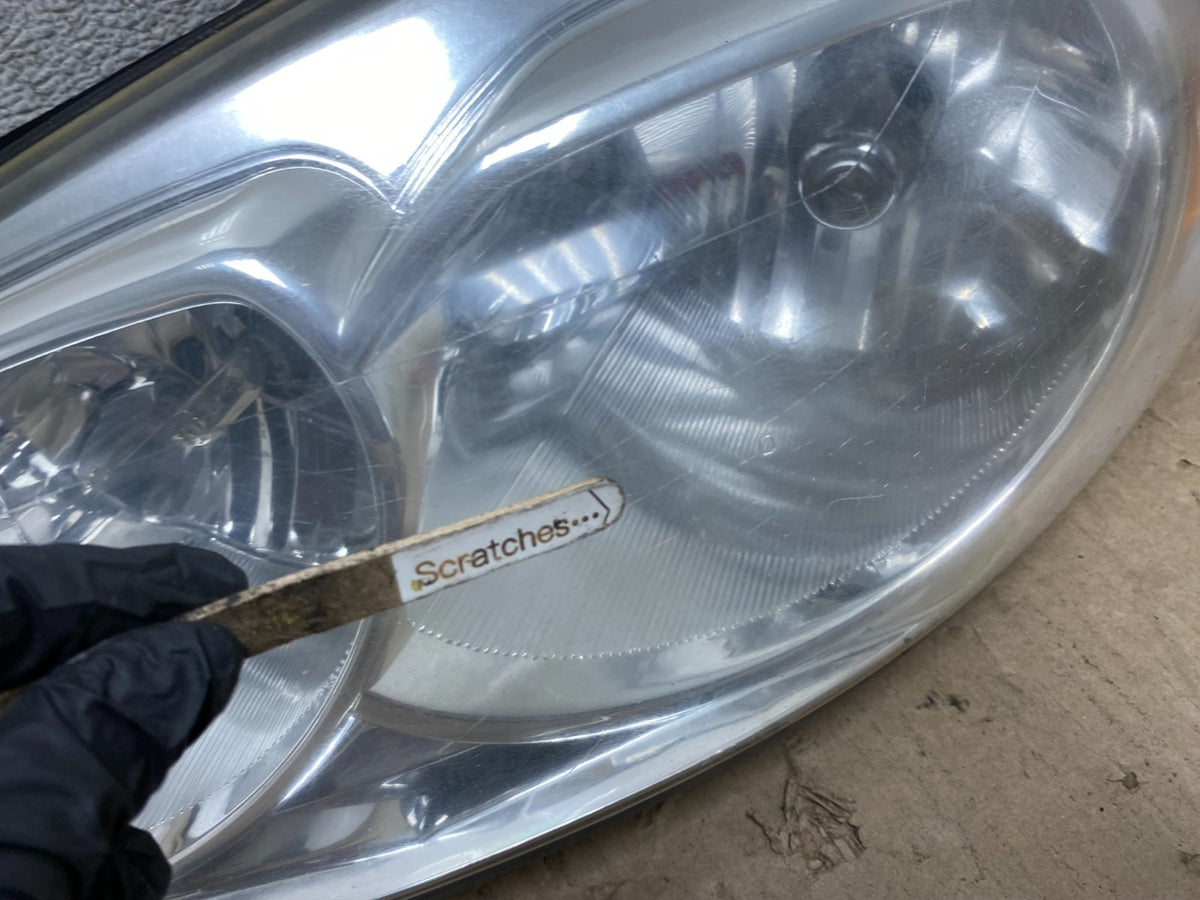 2006 - 2013 Chevrolet Impala Left Driver LH Headlight Halogen AH7651 DW3