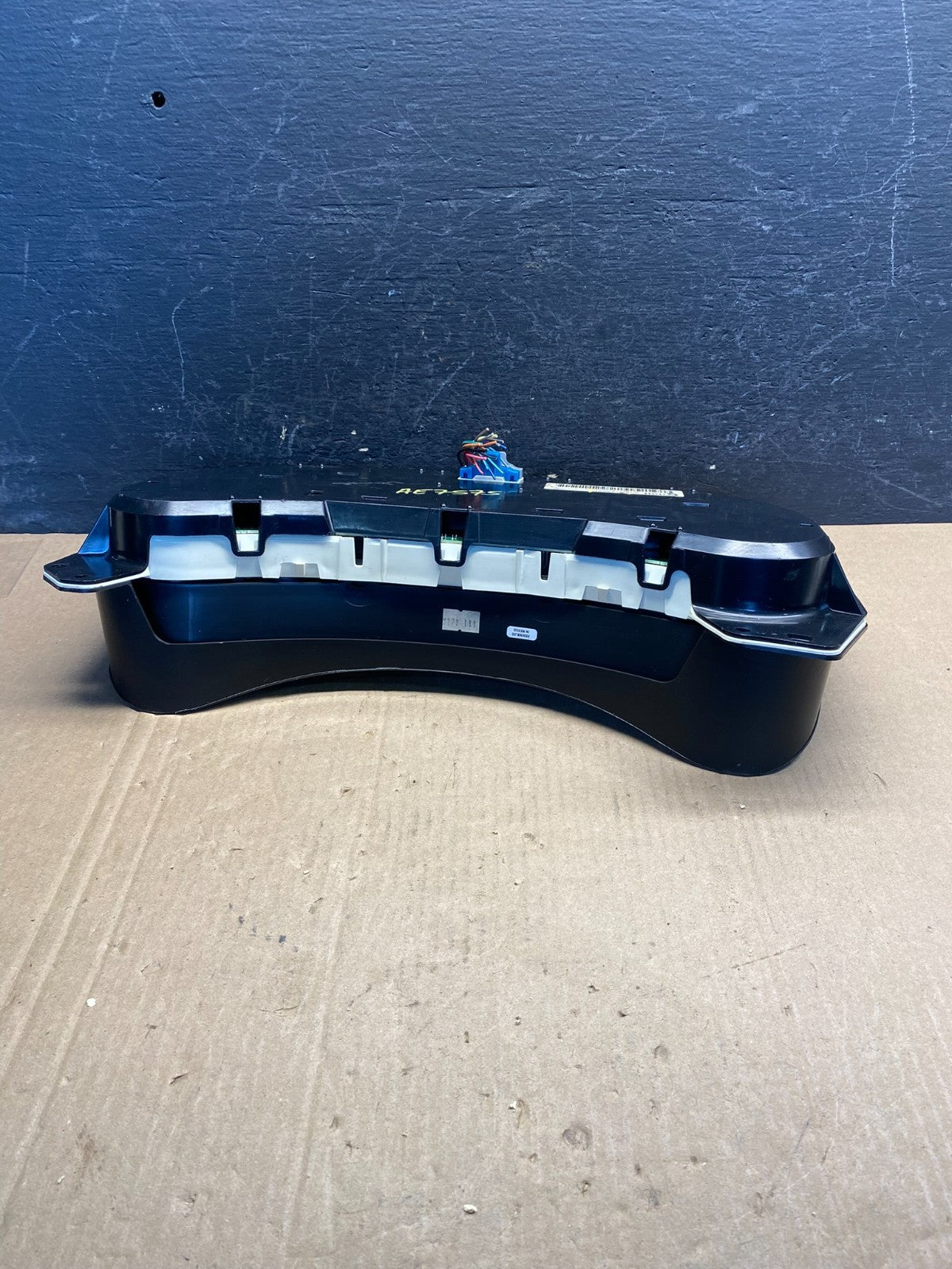 2003 to 2006 Cadillac Escalade Instrument Speedometer Cluster Gauge AE7575 DG4