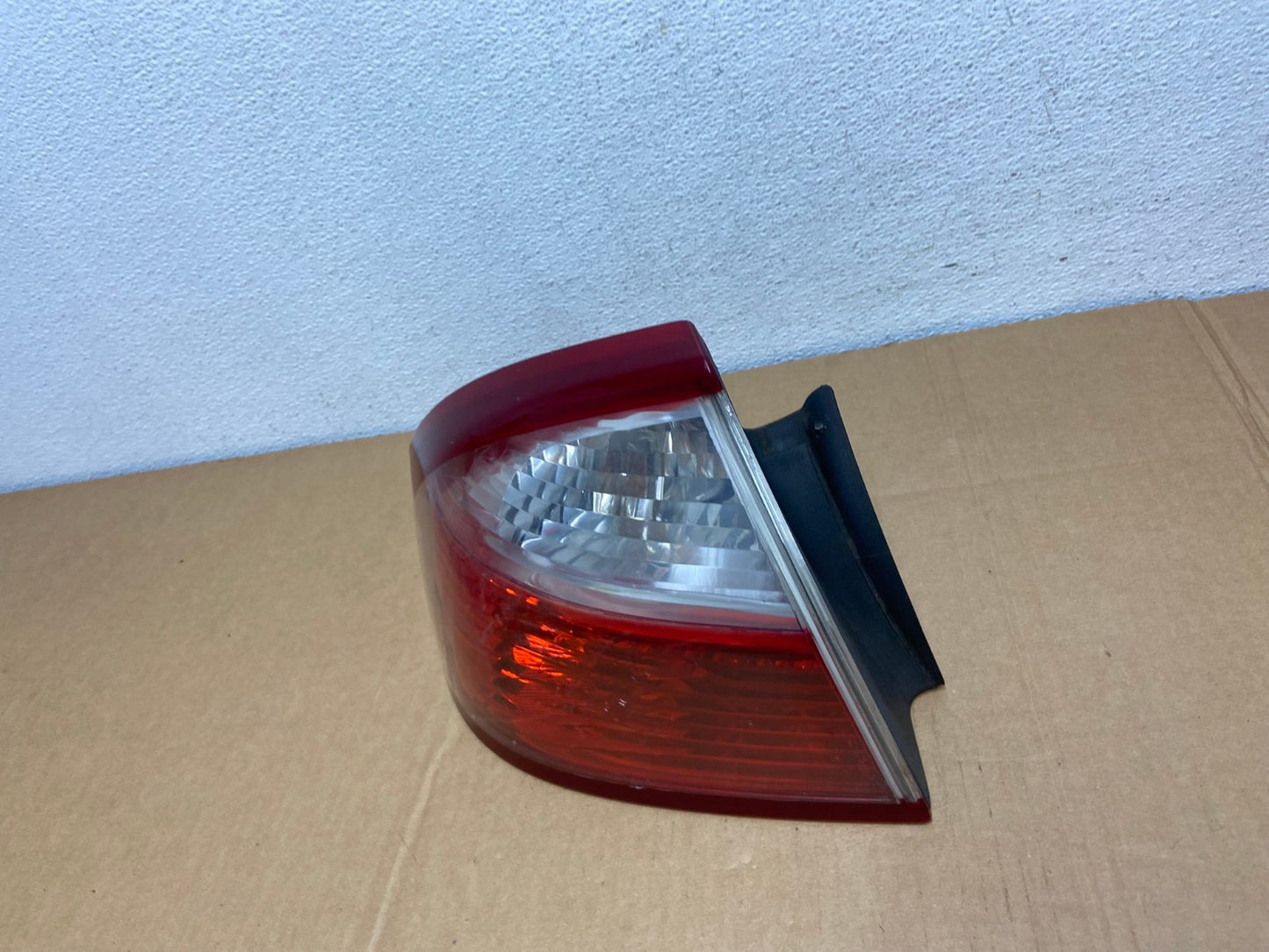 2004 to 2007 Saab 9-3 Convertible Left Driver LH Tail Light AC7459 LK1