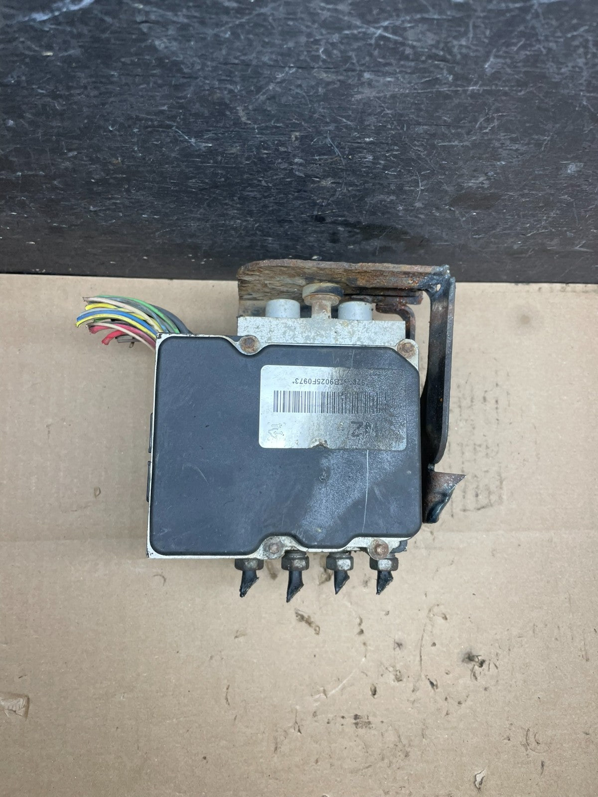 2009 Pontiac G8 ABS Anti Lock Brake Pump OEM Q6246 DG4