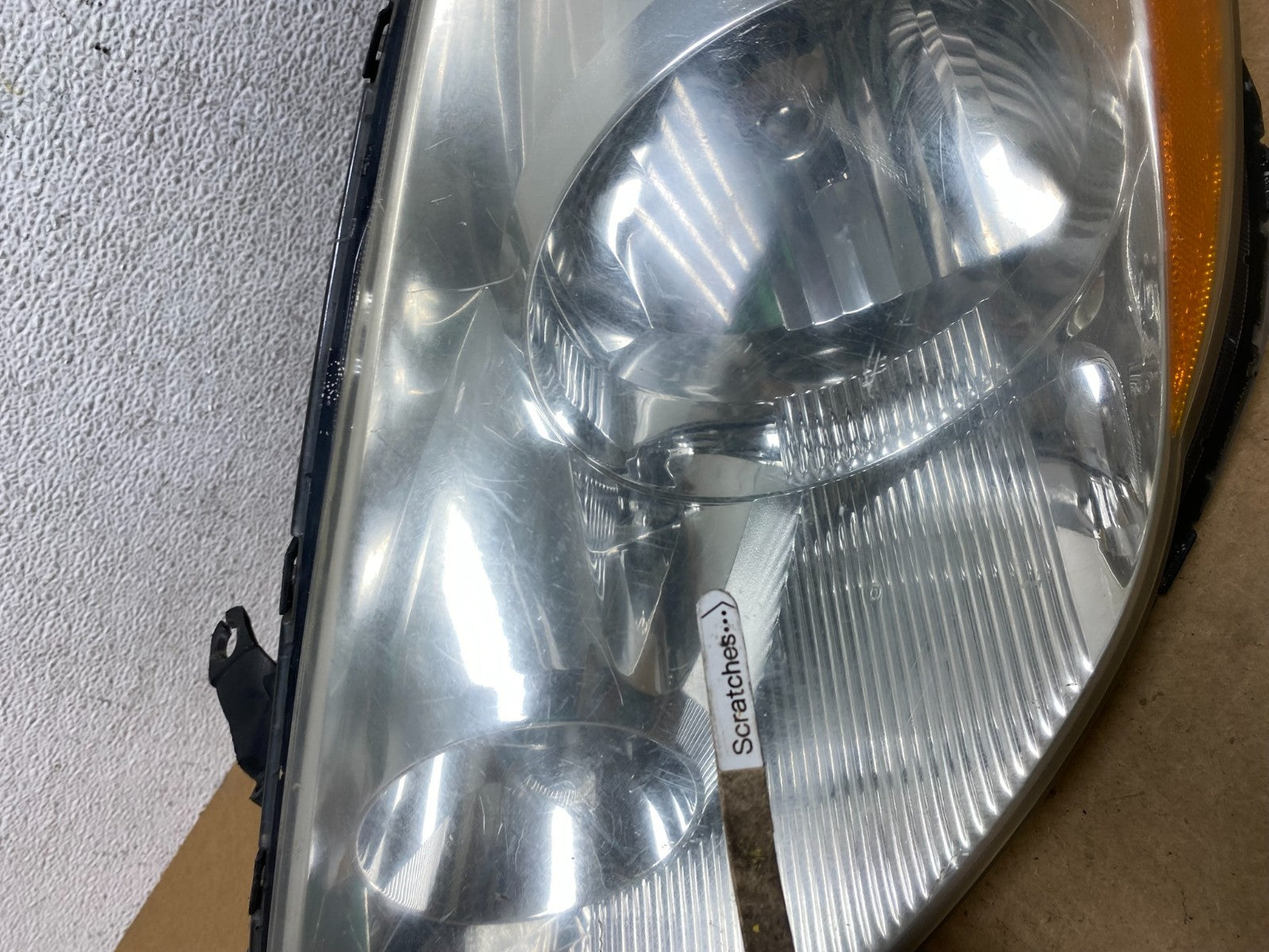 2006 to 2010 Toyota Sienna Left Driver Lh Side Headlight Halogen AE3153 DW3