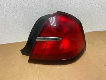 1998 to 2002 Mercury Grand Marquis Right Passenger Rh Side Tail Light AC8364 LK0