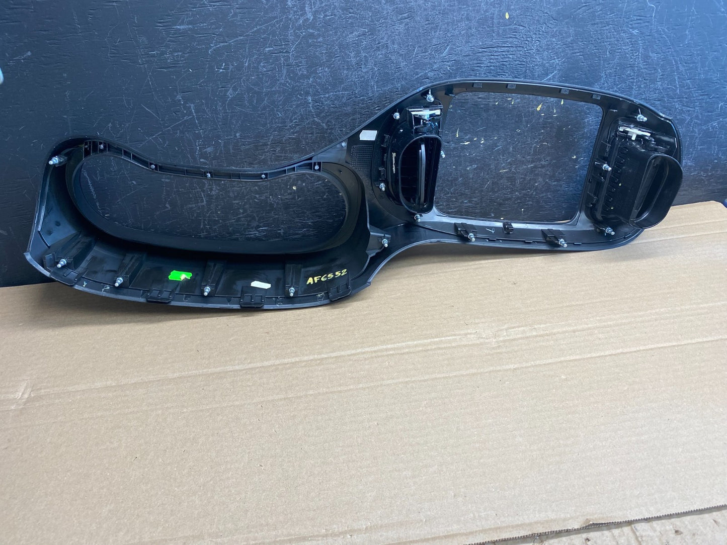 2014 - 2017 Fiat 500L Dash Instrument Cluster Speedometer Radio Bezel af6552 DG2