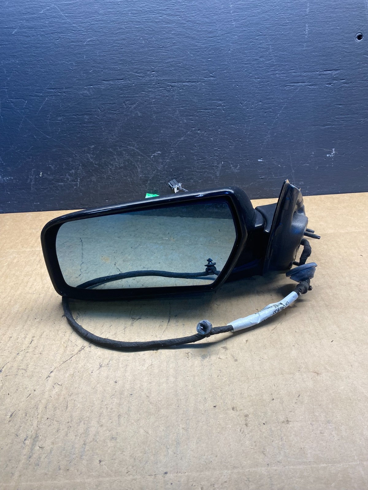 2003 to 2007 Cadillac CTS Left Driver Lh Power Door Mirror AC4254 MS9
