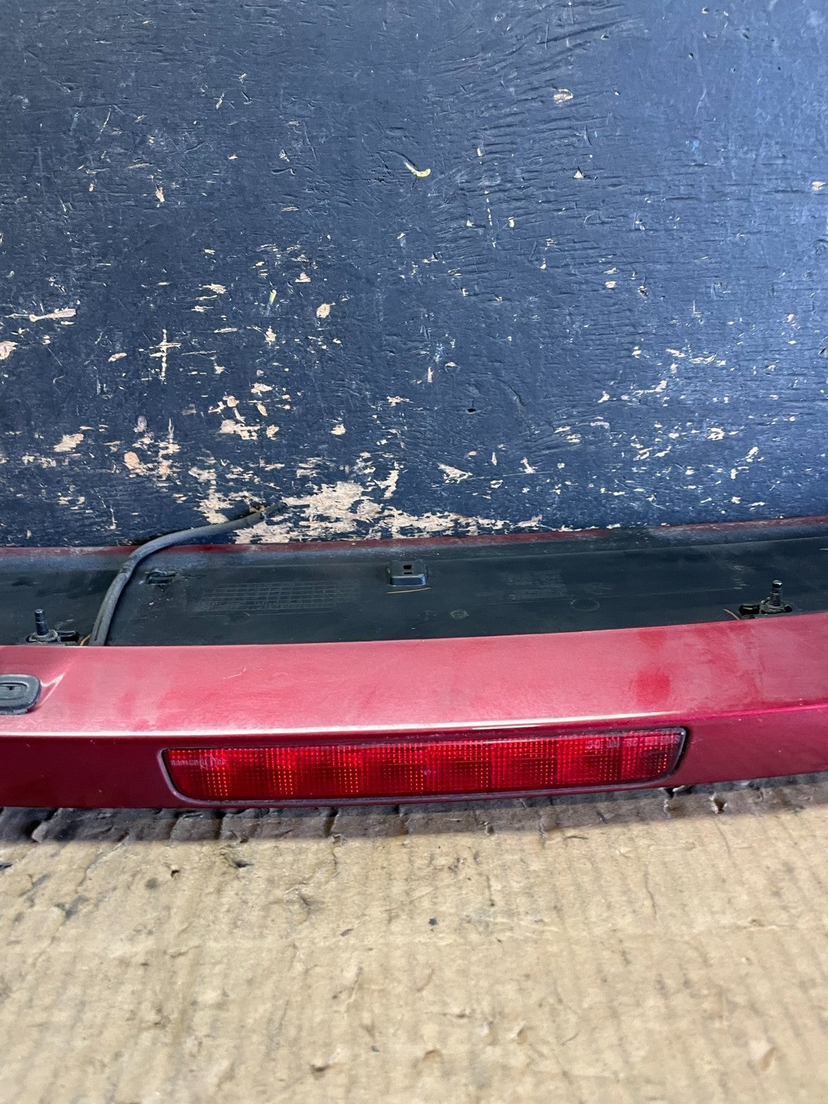 2011 to 2019 Dodge Grand Caravan Rear Upper Wing Spoiler W/Brake Light Y6373 PS8