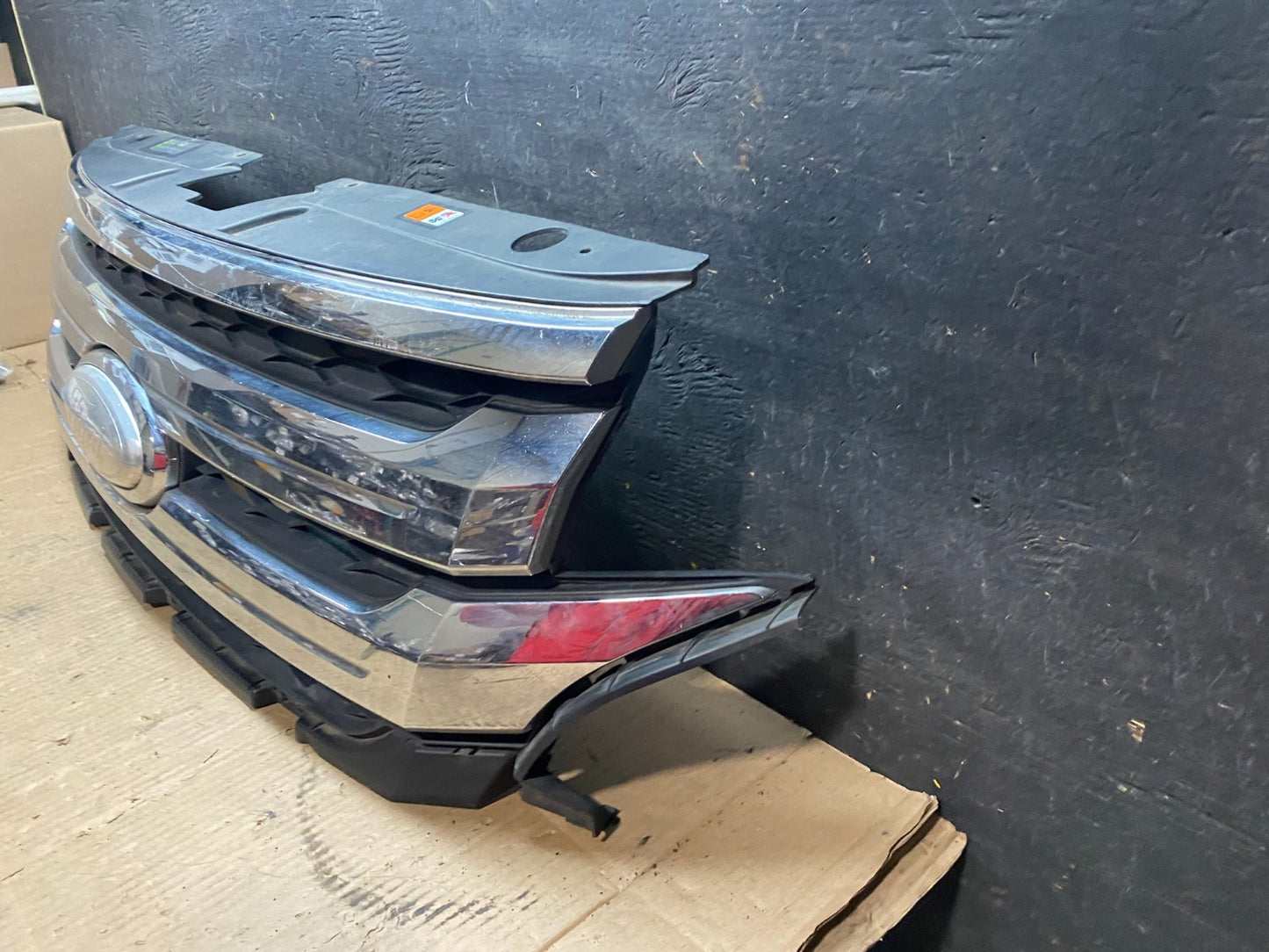 2011 2012 2013 Ford Edge Front Upper Chrome Grille Grill U6422 DG1