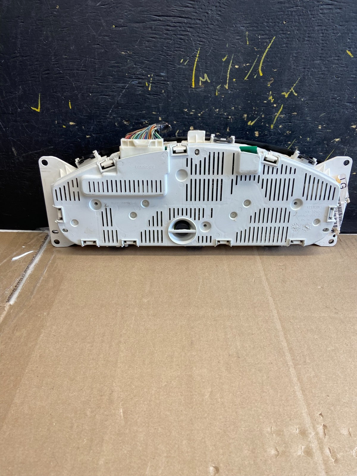 2007-2008 Nissan Pathfinder Xterra Cluster Speedometer Instrument OEM AB1821 DG4
