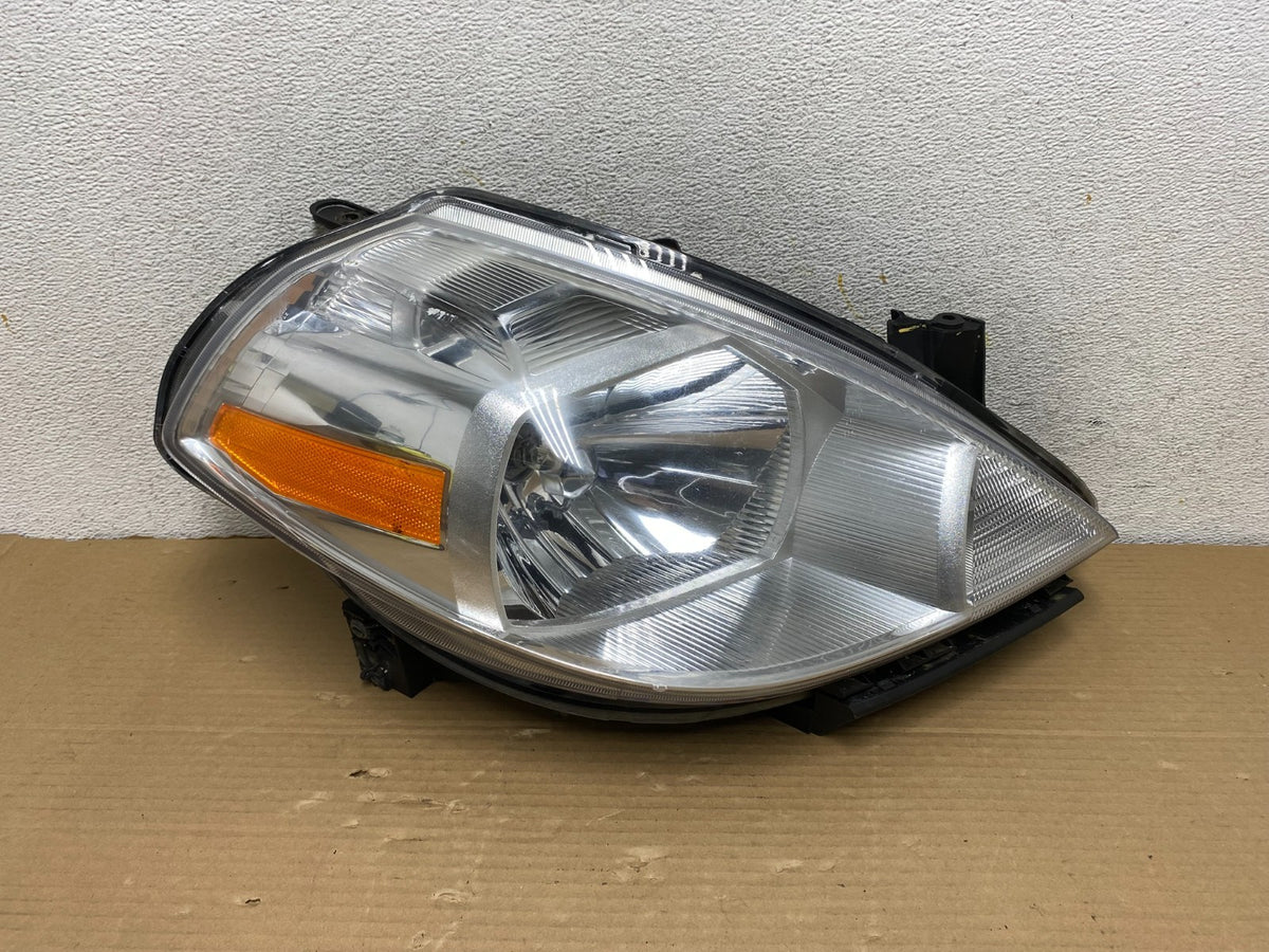 2008 to 2012 Nissan Versa Headlight Right Passenger Rh Side AG9324 DW0