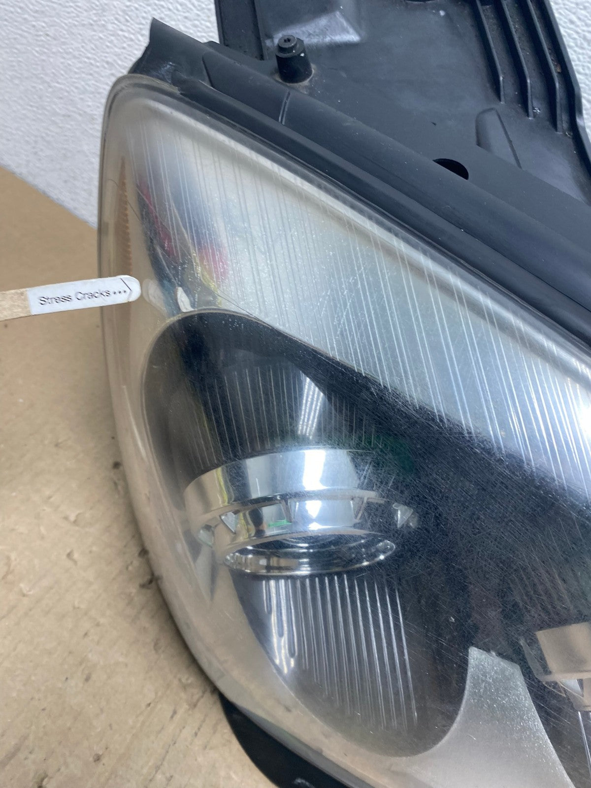 2007 to 2012 Gmc Acadia Halogen Headlight Right Passenger Side AE9586 LK4