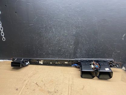 2010-2013 Mercedes E E350 W212 Dash Dashboard Front Center Air Vent ae2076 DG3