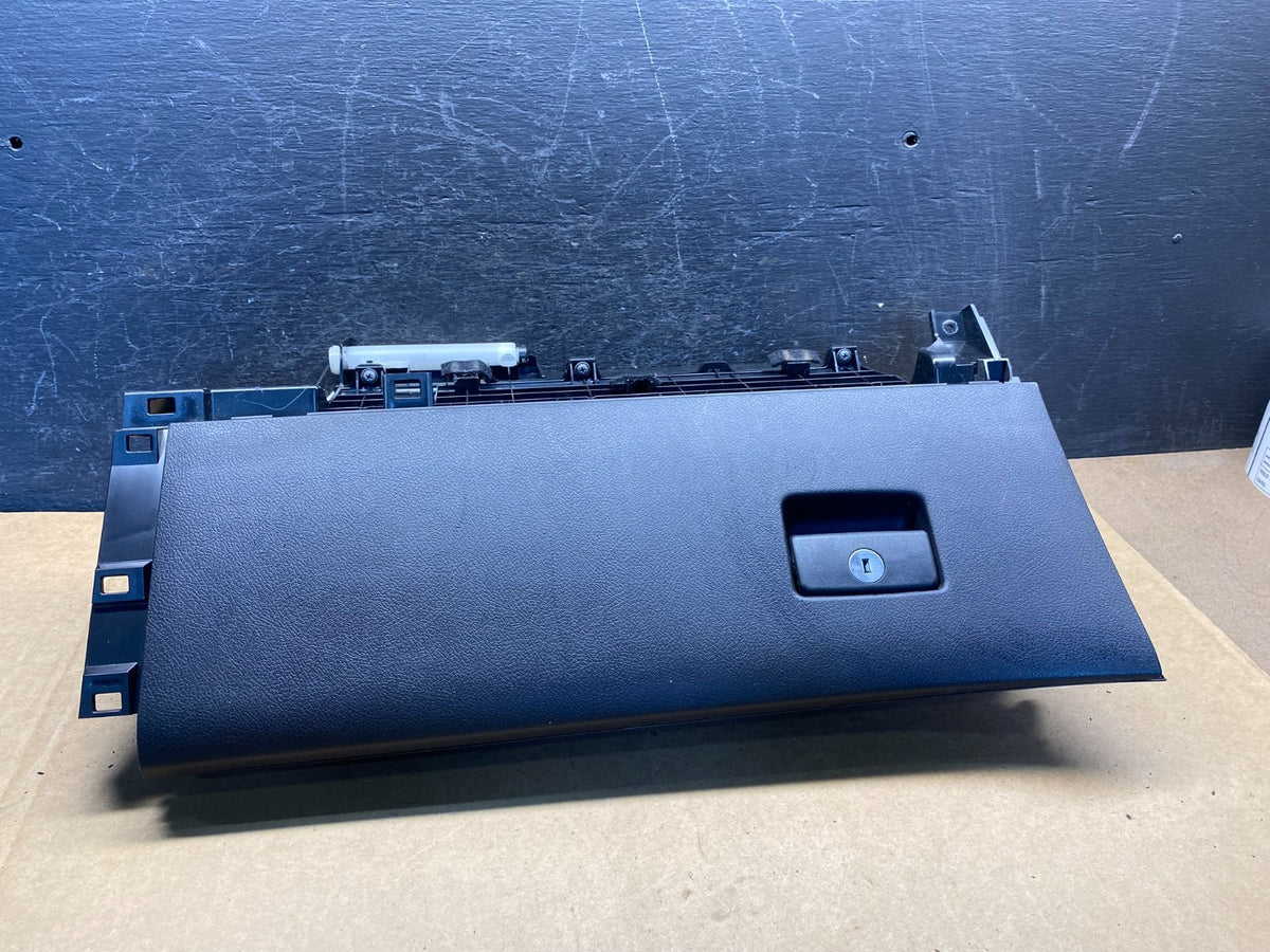 2013 2014 2015 Toyota Avalon Front Right Passenger Storage Glove Box AH6980 DG0