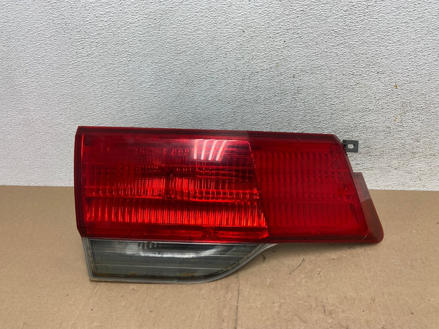 2008 to 2010 Honda Odyssey Left Driver LH Side Tail Light Inner AE6729 LK0