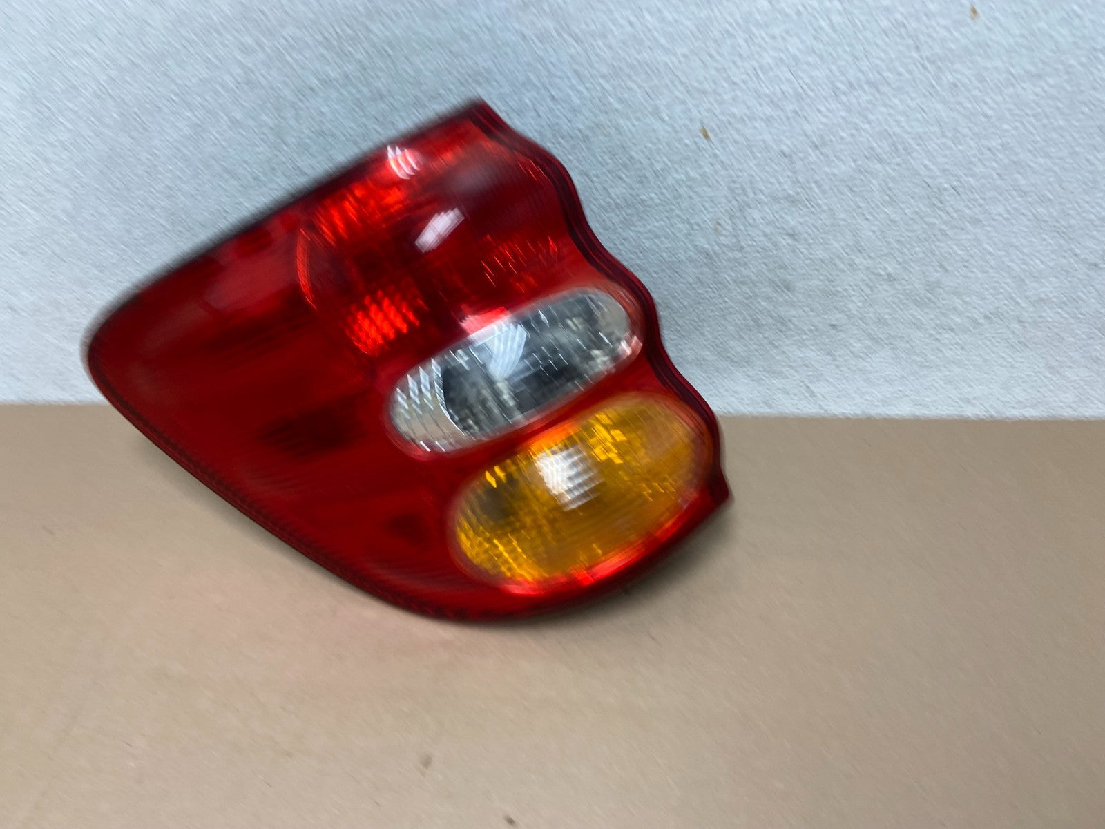 2001 to 2004 Toyota Sequoia Left Driver Lh Side Tail Light AG6586 DW1