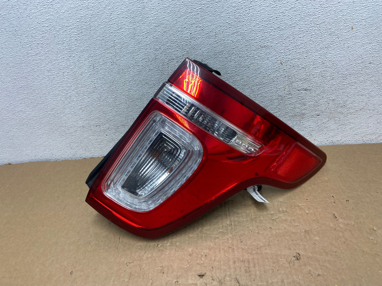 2011 2012 2013 2014 2015 Ford Explorer Right Passenger RH Tail light AF7448 LK0