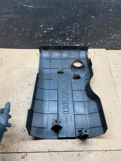 2009-2013 Suzuki Grand Vitara 2.4L Upper Top Engine Motor Dust Cover W5605 DG6