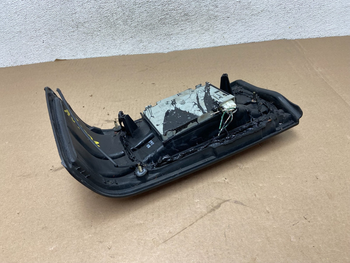 1990 - 1991 Toyota Camry Right Passenger Side Tail Light AG33726