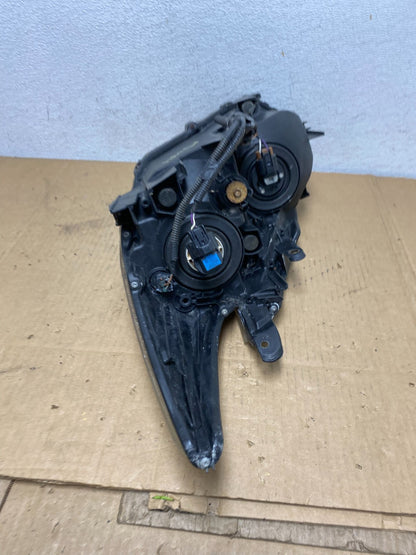 2010 - 2011 Toyota Prius Right Passenger Rh Blue Halogen Headlight AD0941 DW6