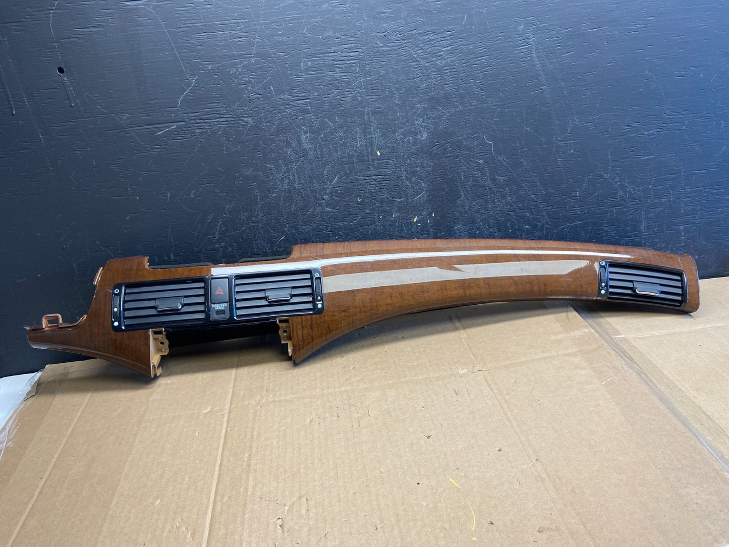 2009 to 2012 Acura RL Woodgrain Center Dash Vents AD21330