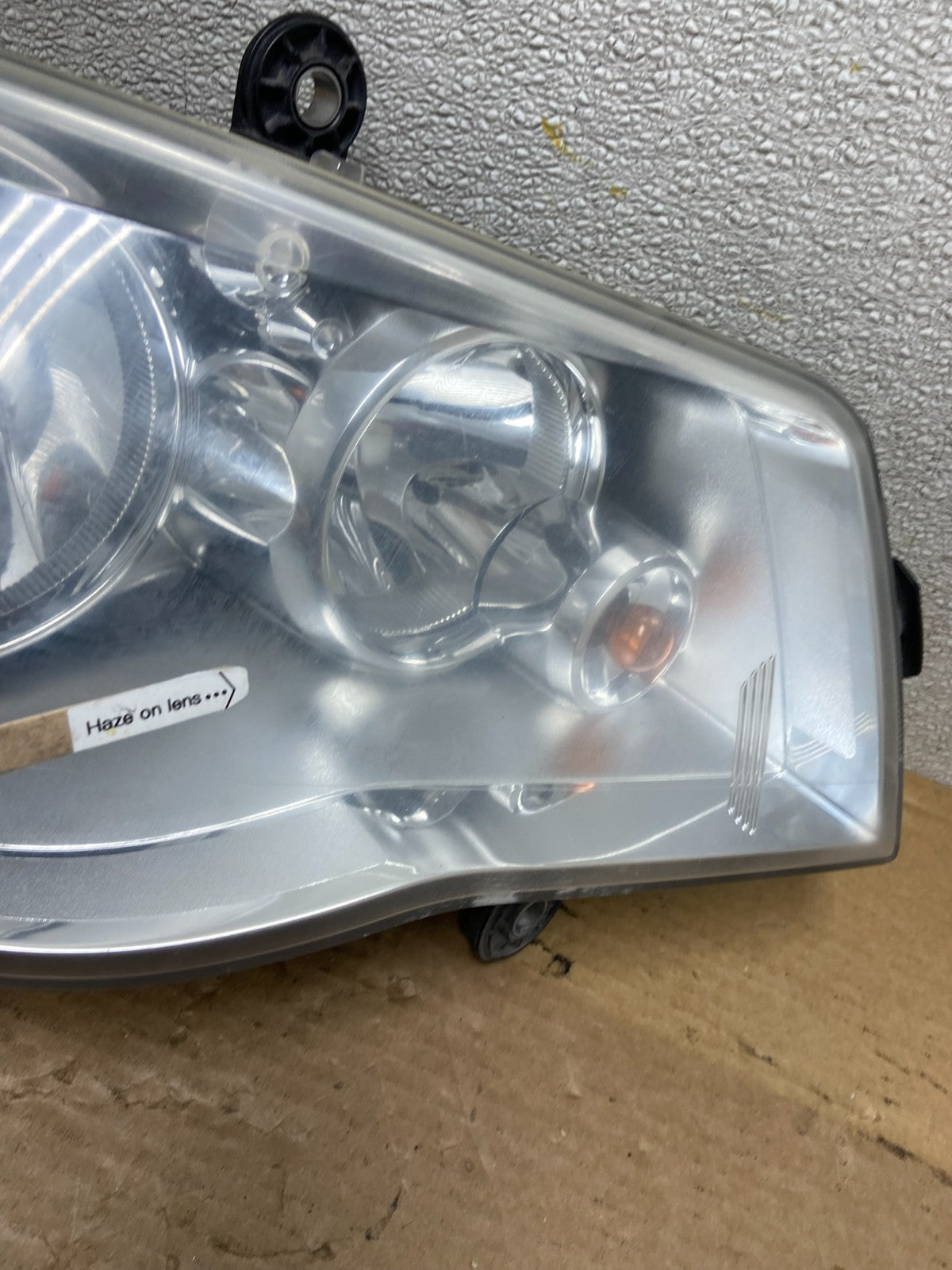 2011 to 2016 Chrysler Town and Country Right Passenger Headlight AB3344 DW5
