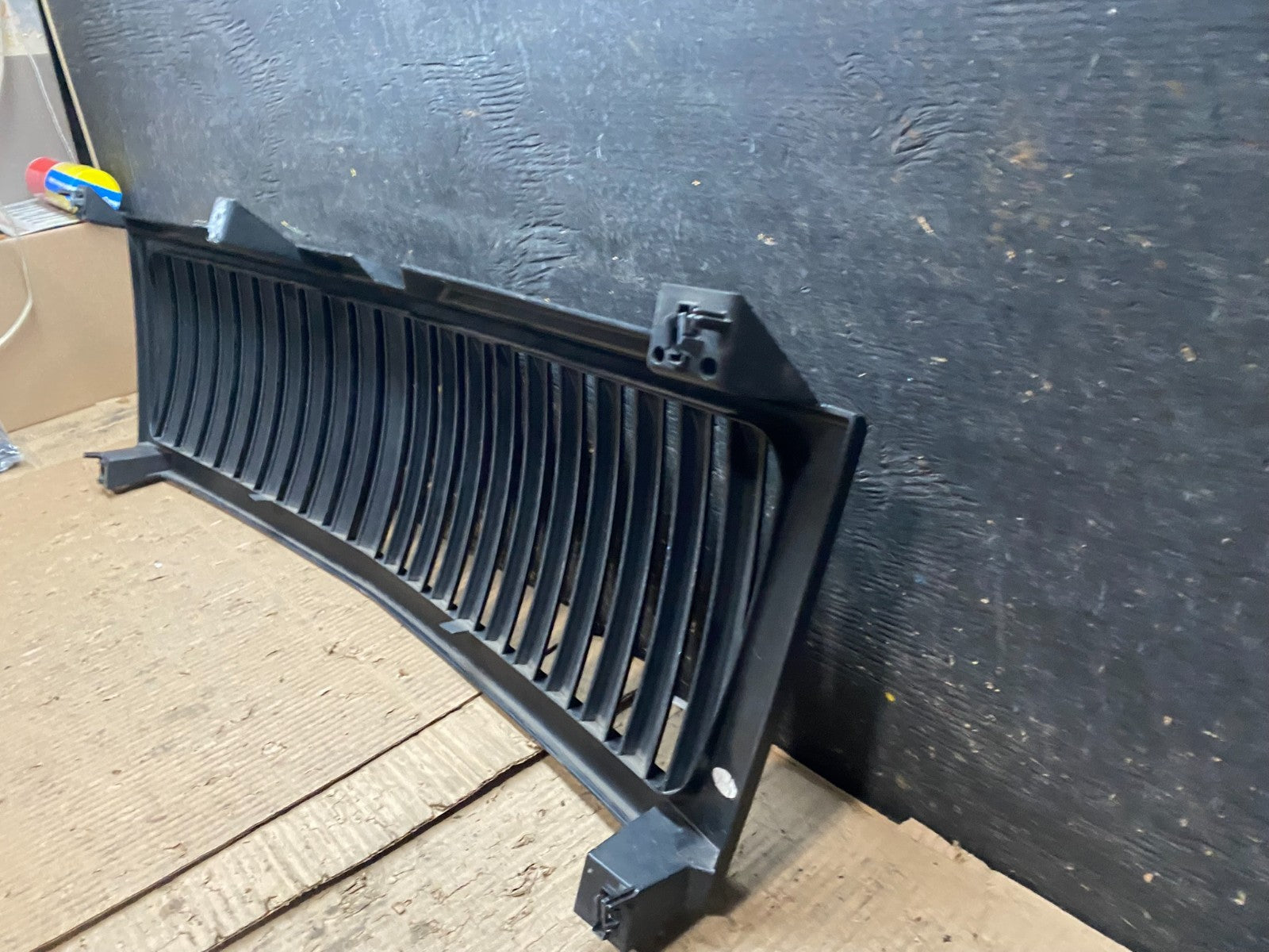 1999 to 2002 Chevrolet Silverado Matte Black ABS Vertical Grille W61724