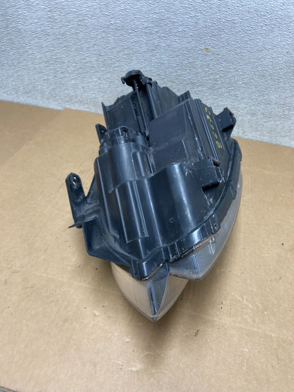 2012 - 2013 Kia Soul Right Passenger RH Headlight Halogen Z6672 DW9