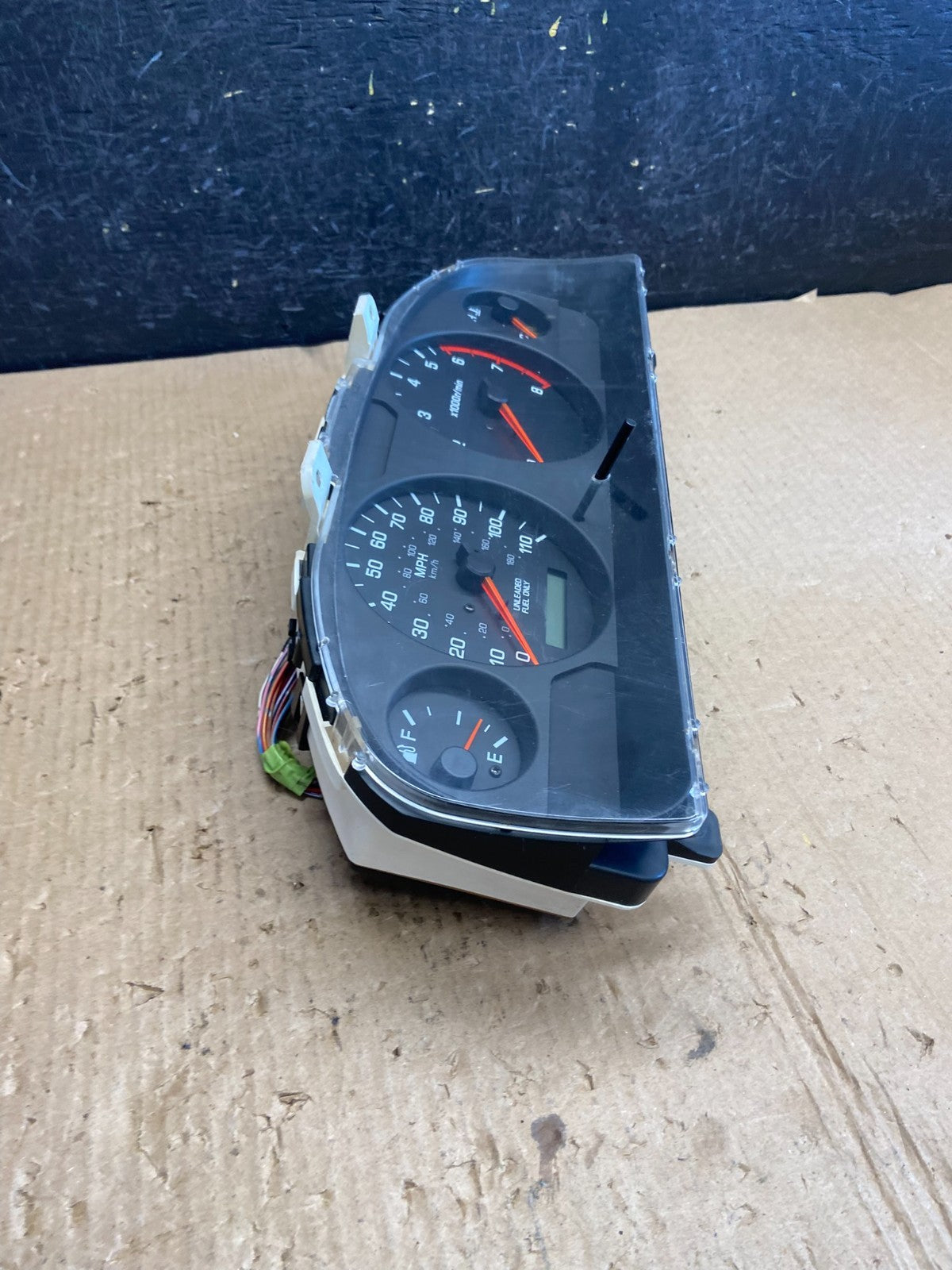2000 2001 Nissan Frontier Xterra Cluster Speedometer Instrument AE4123 DG3