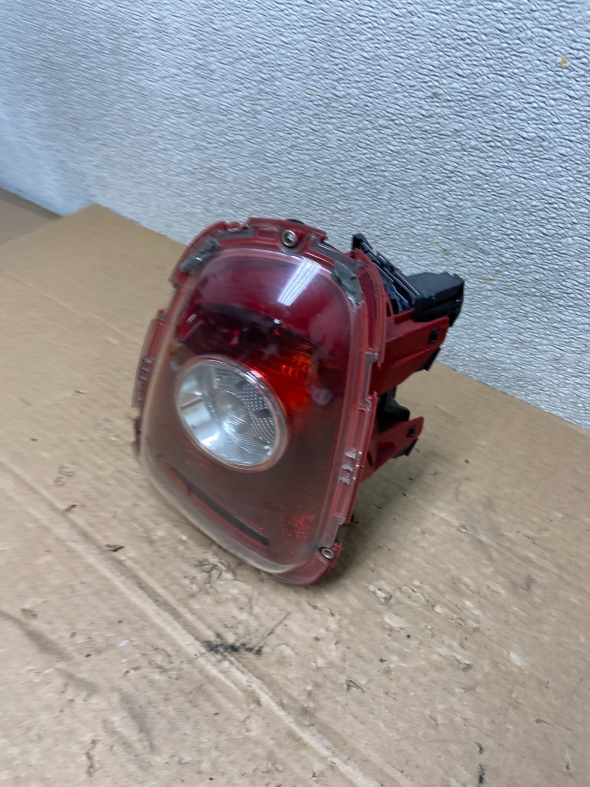 2008 2009 2010 Mini Cooper Hatchback Right Passenger Tail Light Oem AB4699 DW1