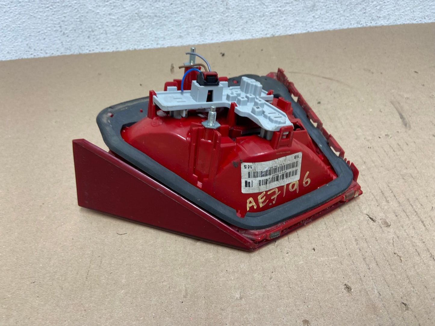 2012 to 2015 Volkswagen Passat Left Driver Lh Inner Tail light AE7196 LK6