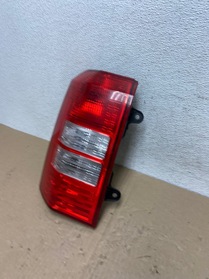2008 to 2016 Jeep Patriot Left Lh Driver Side Tail Light AE9657 LK1