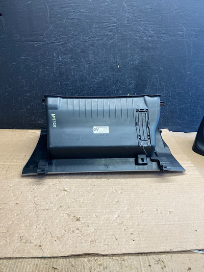 2011 - 2016 Honda Odyssey Front Right Passenger Storage Glove Box AF2720 DG4