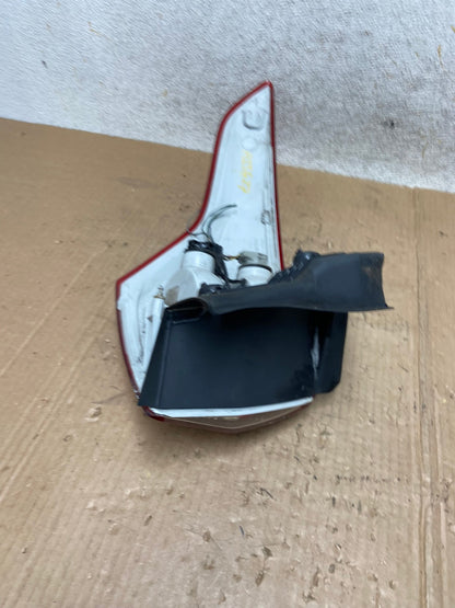 2013 to 2016 Ford Escape Right Passenger RH Side Tail Light AI5627 LK6