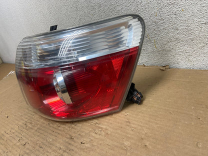 2007 to 2012 GMC Acadia Halogen Tail Light Right Passenger RH Side AG9302 LK2