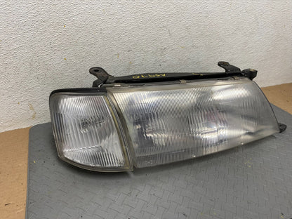 1995 to 1998 Nissan Sentra Passenger Right Side Headlight A59701