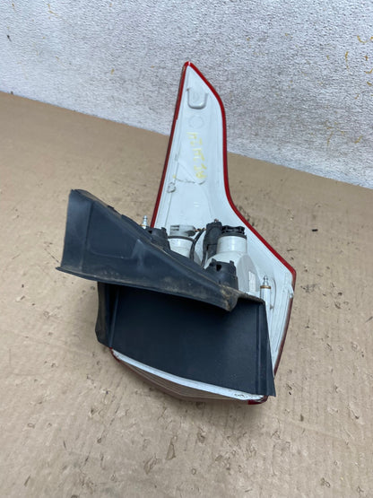 2013 to 2016 Ford Escape Left Driver LH Side Tail Light AI2424 LK5
