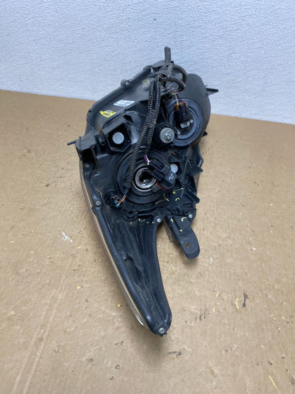 2010 - 2011 Toyota Prius Right Passenger Rh Halogen Headlight TYC AC1060 DW10