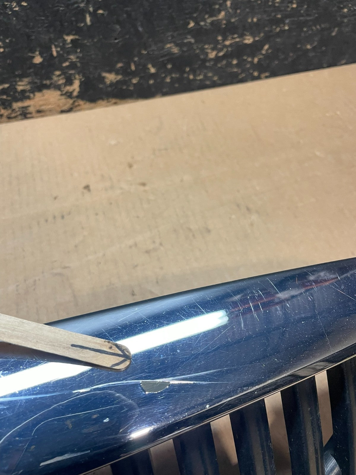2000 to 2002 Lincoln LS Front Hood Bumper Grill Grille W/Emblem OEM aa2309 DG4