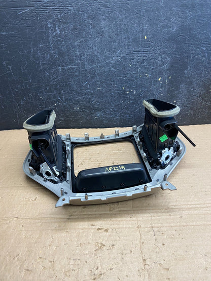 2014 to 2020 Jeep Cherokee Center Radio Climate Control Vent Bezel af2218 DG4