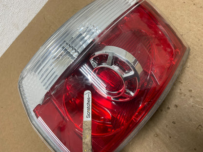 2007 to 2012 GMC Acadia Halogen Tail Light Right Passenger RH Side AC1147 DW3