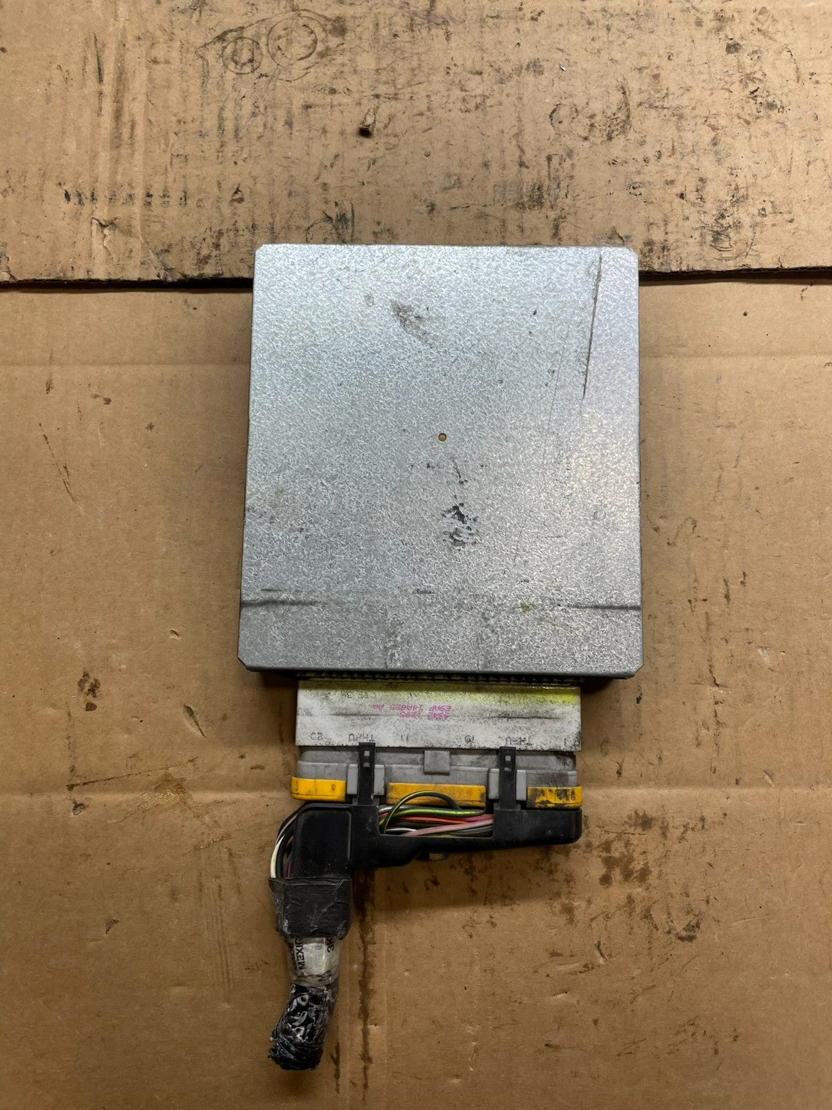 1991 1992 1993 Ford Van E250 E350 5.8L Engine Control Module Unit ECU r9160 DG2