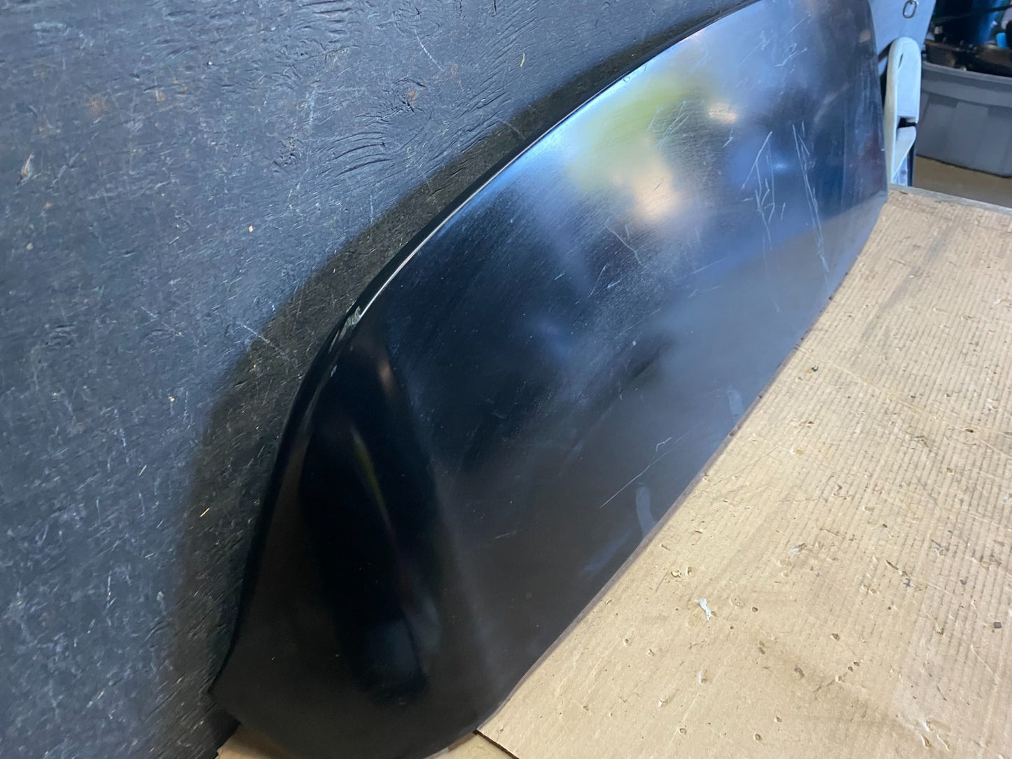 2004-2009 Lexus RX330 RX350  Rear Trunk Tail Gate Lift Gate Spoiler OEM R2225 DG2