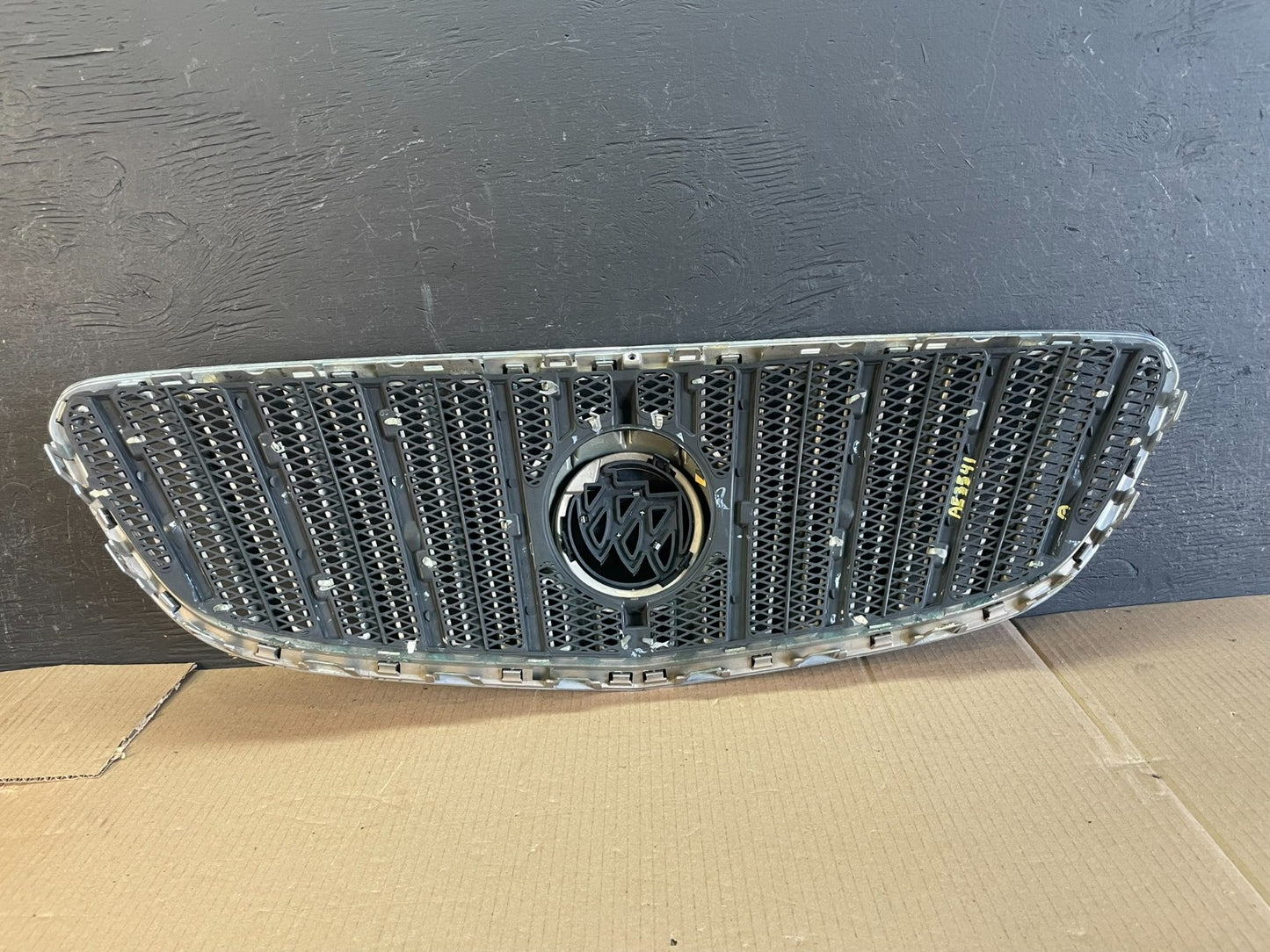 2010 2011 2012 2013 Buick Lacrosse Front Upper Grill Grille AE3541 DG3
