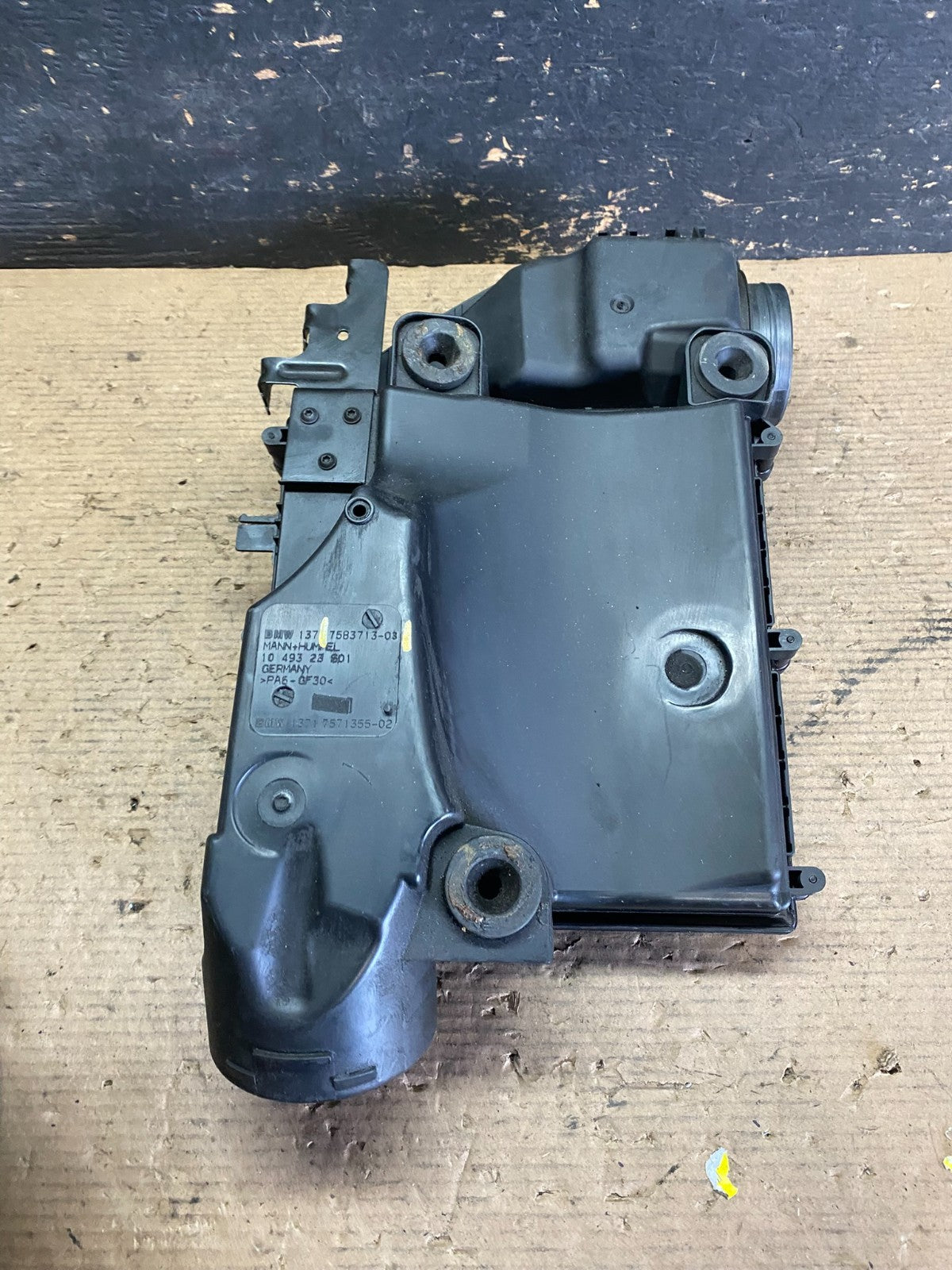 2007 to 2010 BMW X5 Air Intake Cleaner Filter Housing Box OEM S3543 DG7