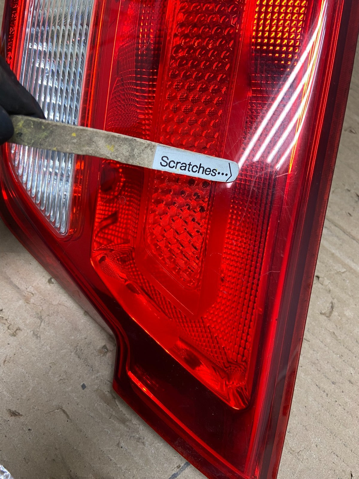 2011-2013 Jeep Grand Cherokee Left Driver Side Lh Inner Tail Light AB1449 LK3