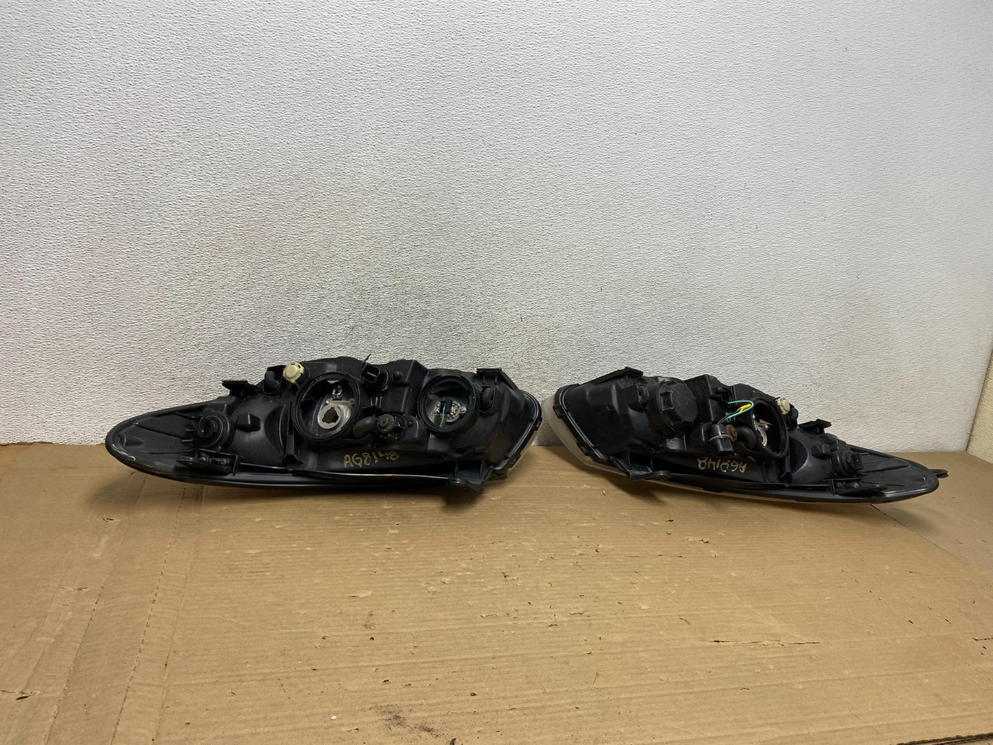 2007 2008 2009 2010 Hyundai Elantra Left+Right Side Headlights AG8148 DW7