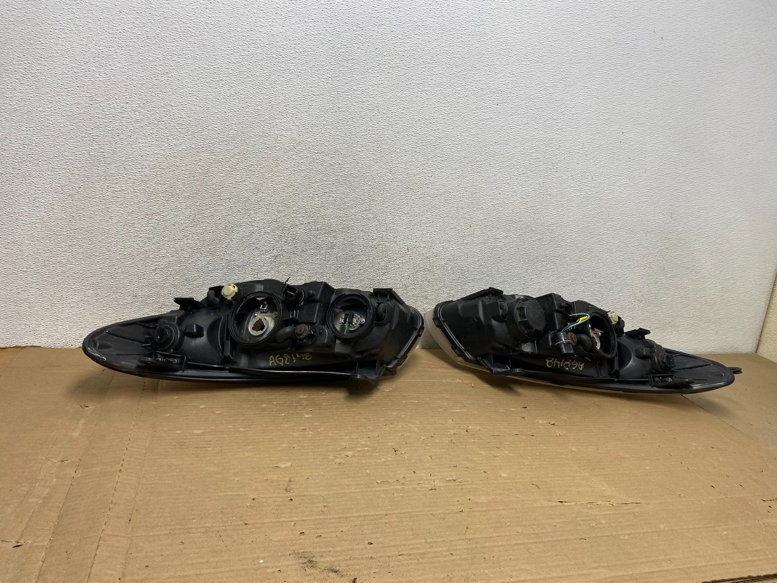 2007 2008 2009 2010 Hyundai Elantra Left+Right Side Headlights AG8148 DW7