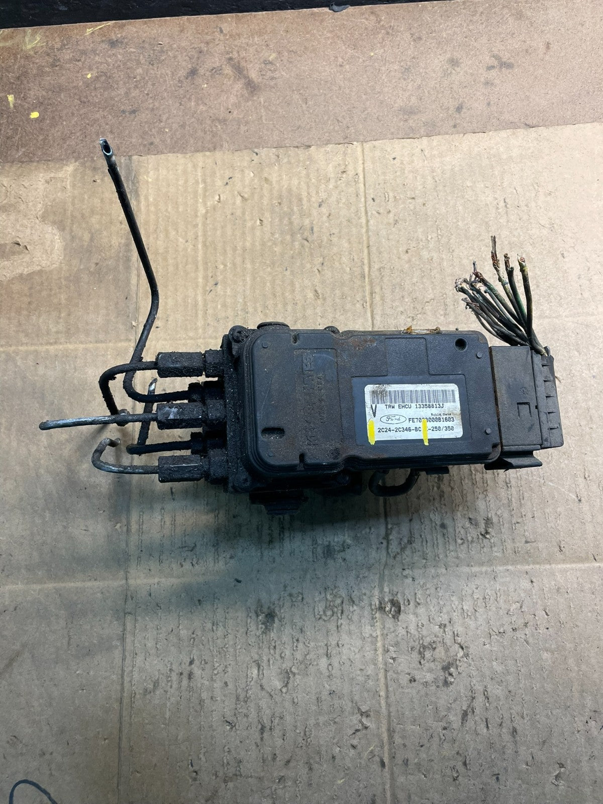 2009 2010 Ford E250 E350 Econoline Anti-Lock ABS Antilock Brake Pump y7356 DG3